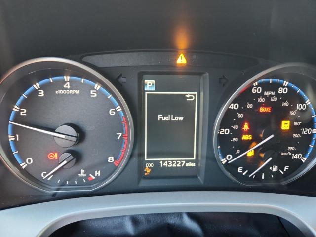Photo 9 from auction – 2017 TOYOTA RAV4 LE with VIN JTMZFREV6HJ124827