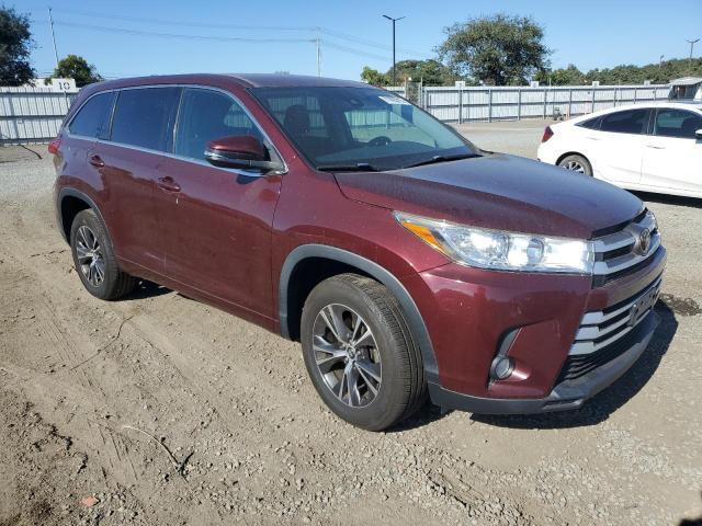 Photo 4 from auction – 2018 TOYOTA HIGHLANDER with VIN 5TDZZRFH5JS245874