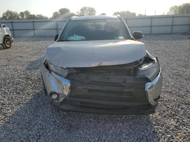 Photo 5 from auction – 2018 MITSUBISHI OUTLANDER SE with VIN JA4AD3A35JZ048135