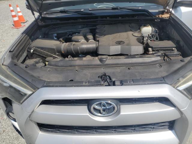 Photo 11 from auction – 2014 TOYOTA 4RUNNER SR5 with VIN JTEZU5JRXE5067149