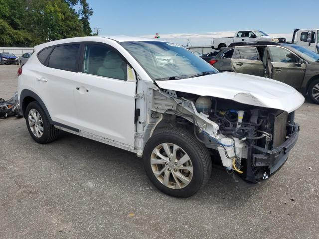 Photo 4 from auction – 2020 HYUNDAI TUCSON SE with VIN KM8J2CA44LU204455