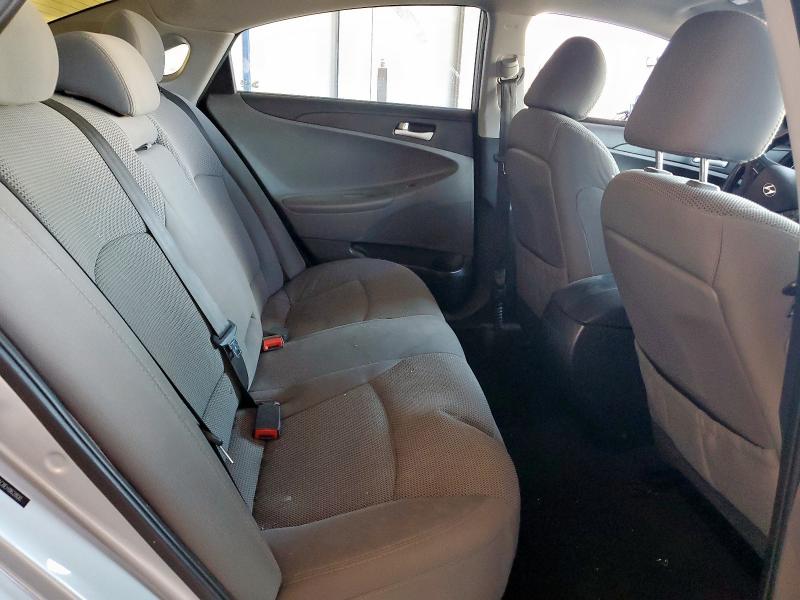 Photo 10 from auction – 2014 HYUNDAI SONATA GLS with VIN 5NPEB4AC8EH862800