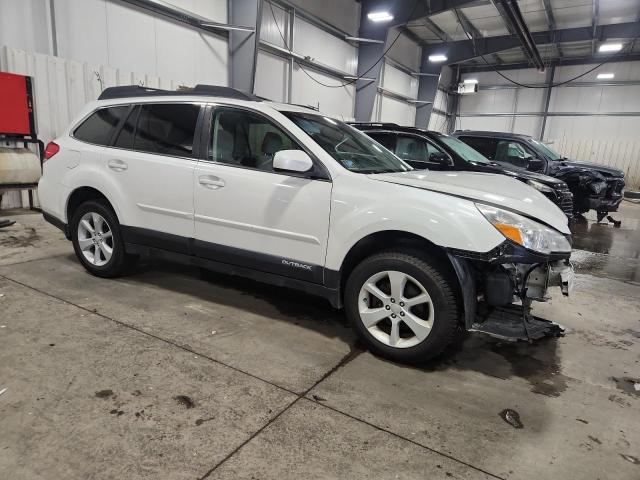 Снимка 4 от търг – 2014 SUBARU OUTBACK 2. с VIN 4S4BRCDC9E3203913