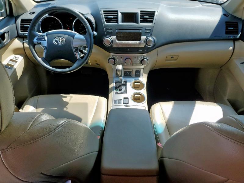 Photo 8 from auction – 2012 TOYOTA HIGHLANDER with VIN 5TDZK3EH1CS076135