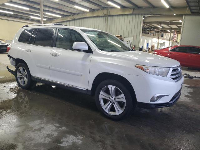 Photo 4 from auction – 2013 TOYOTA HIGHLANDER with VIN 5TDDK3EH8DS269796