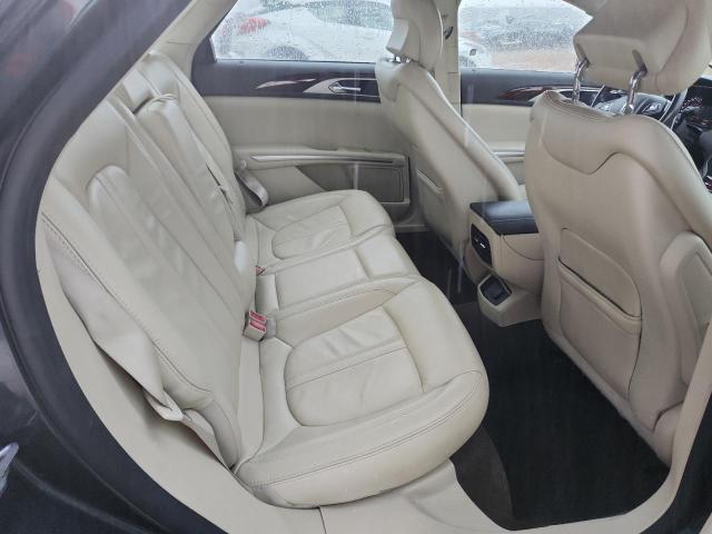 Photo 10 from auction – 2015 LINCOLN MKZ with VIN 3LN6L2G94FR602390