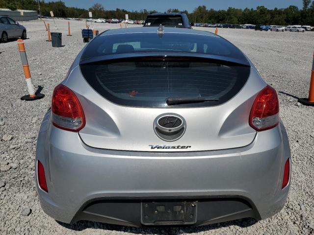Photo 6 from auction – 2016 HYUNDAI VELOSTER with VIN KMHTC6AD8GU302059