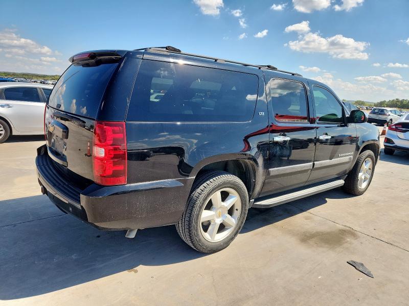 Photo 3 from auction – 2007 CHEVROLET SUBURBAN C with VIN 3GNFC16J37G265399