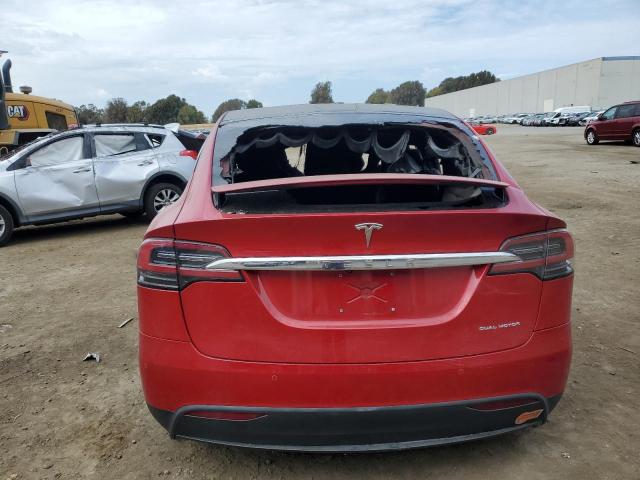 Photo 6 from auction – 2020 TESLA MODEL X with VIN 5YJXCAE26LF237295
