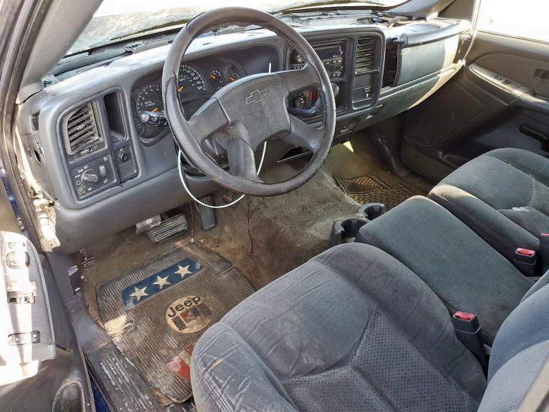 Photo 8 from auction – 2003 CHEVROLET SILVERADO with VIN 2GCEC19V531228957