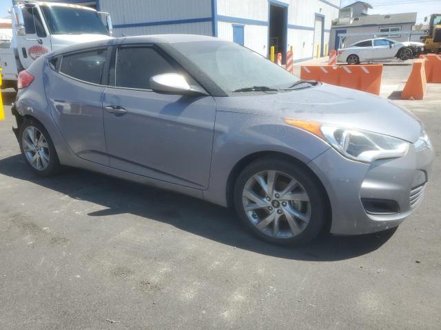 Photo 4 from auction – 2016 HYUNDAI VELOSTER with VIN KMHTC6AD8GU275039