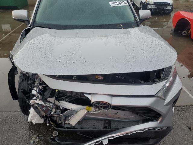 Photo 12 from auction – 2021 TOYOTA RAV4 XLE with VIN 2T3P1RFV2MC211674