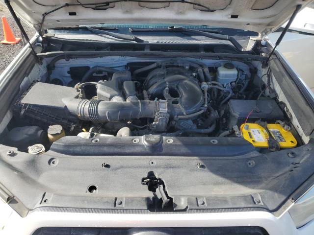 Photo 12 from auction – 2013 TOYOTA 4RUNNER SR with VIN JTEBU5JR9D5122058