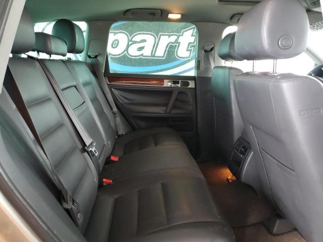 Photo 10 from auction – 2004 VOLKSWAGEN TOUAREG 3. with VIN WVGBC77L14D076166