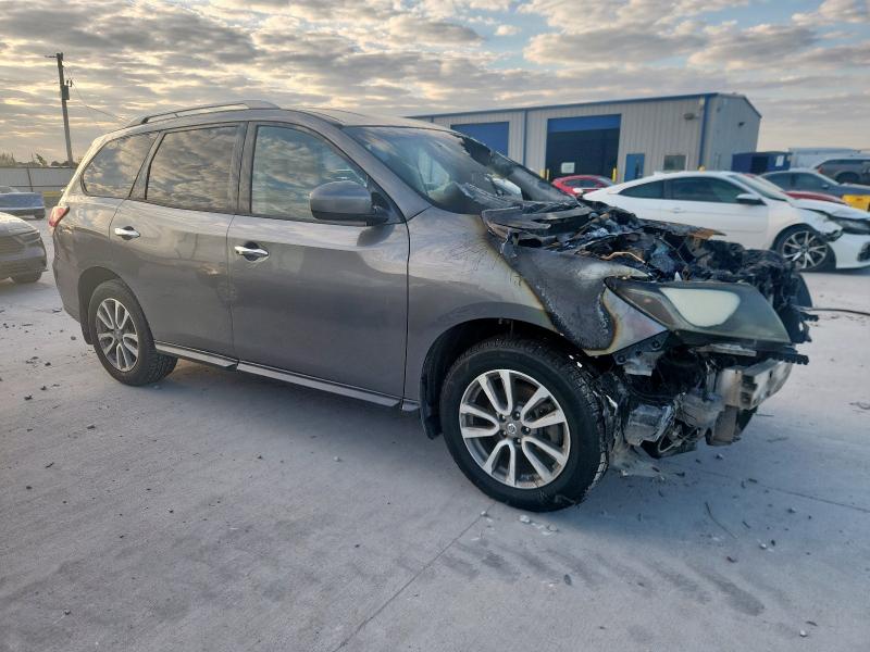 Photo 4 from auction – 2016 NISSAN PATHFINDER with VIN 5N1AR2MN7GC615323