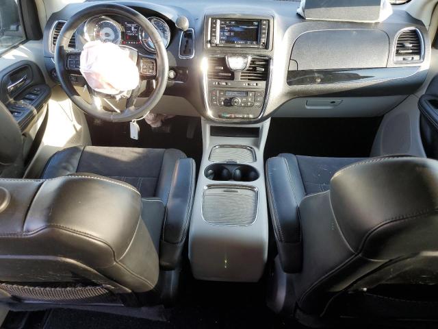 Photo 8 from auction – 2014 CHRYSLER TOWN & COU with VIN 2C4RC1CG2ER408056