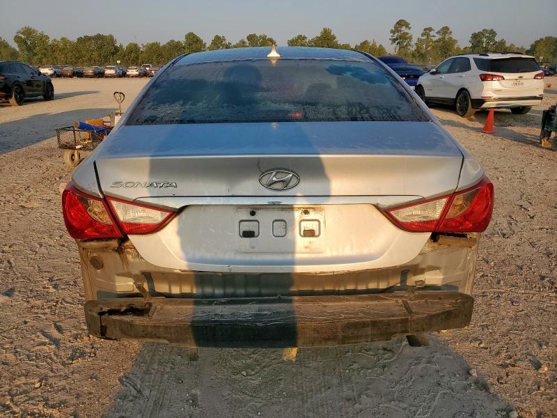 Photo 6 from auction – 2012 HYUNDAI SONATA with VIN 5NPEB4AC1CH462557