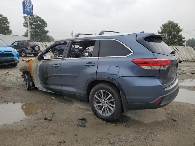 Photo 2 from auction – 2019 TOYOTA HIGHLANDER with VIN 5TDJZRFH8KS929297