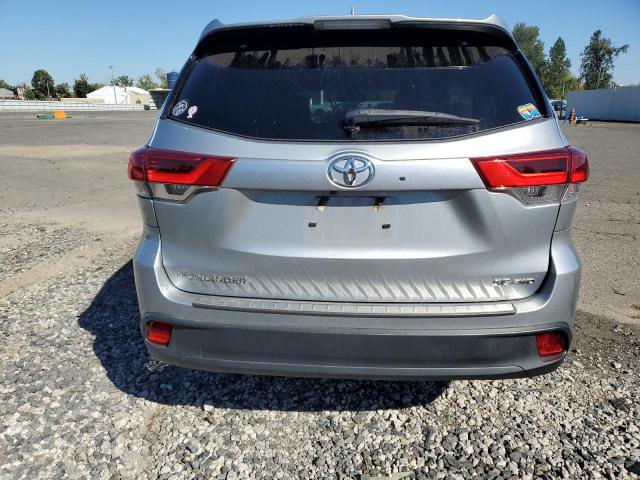 Photo 6 from auction – 2017 TOYOTA HIGHLANDER with VIN 5TDJZRFH4HS385552