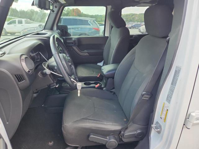 Photo 7 from auction – 2016 JEEP WRANGLER U with VIN 1C4BJWDG1GL215024