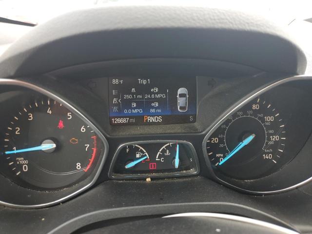 Photo 9 from auction – 2017 FORD ESCAPE SE with VIN 1FMCU9GD5HUD47189