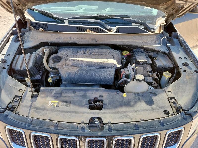 Zdjęcie 12 z aukcji – 2018 JEEP COMPASS LATITUDE z VIN 3C4NJDBB2JT178165