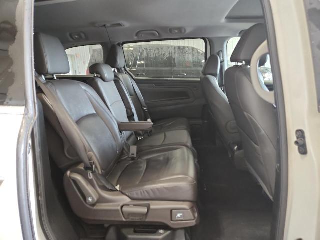 Photo 11 from auction – 2018 HONDA ODYSSEY with VIN 5FNRL6H71JB106172