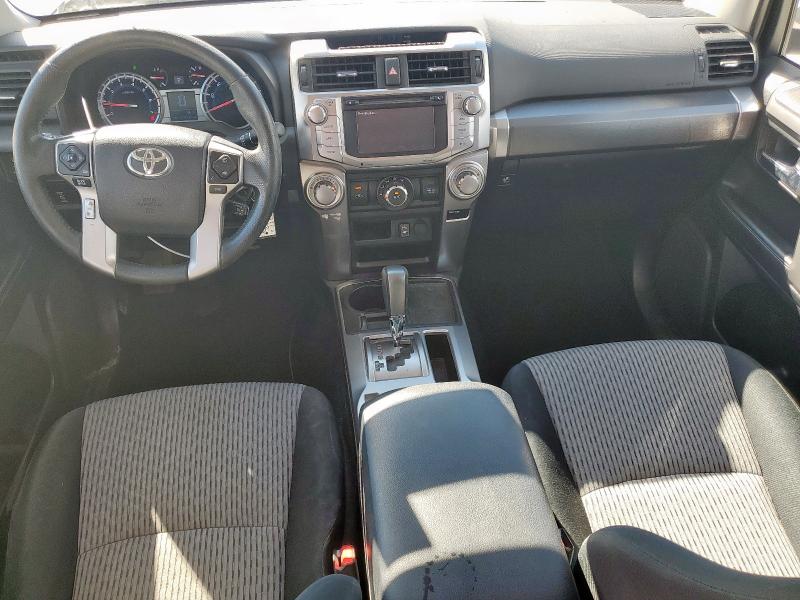 Photo 8 from auction – 2014 TOYOTA 4RUNNER SR5 with VIN JTEZU5JR5E5066880