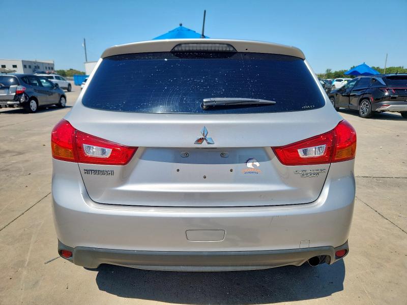 Photo 6 from auction – 2015 MITSUBISHI OUTLANDER with VIN 4A4AR3AU1FE038290