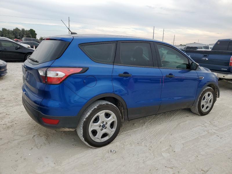 Photo 3 from auction – 2018 FORD ESCAPE S with VIN 1FMCU0F79JUC75779