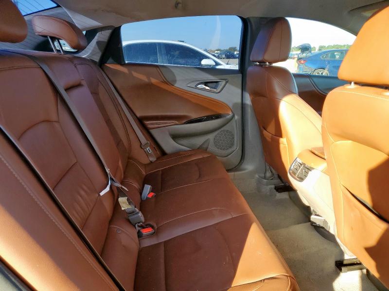 Photo 10 from auction – 2017 CHEVROLET MALIBU LT with VIN 1G1ZE5ST0HF138233