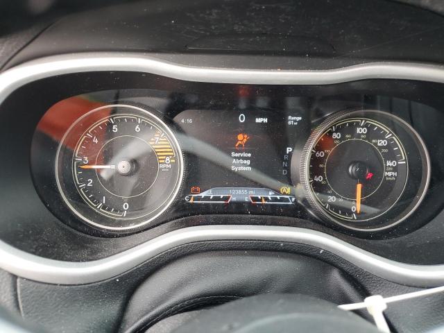 Photo 9 from auction – 2017 JEEP CHEROKEE T with VIN 1C4PJMBSXHW583252