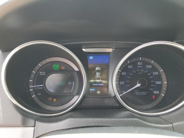 Photo 9 from auction – 2013 HYUNDAI SONATA HYBRID with VIN KMHEC4A45DA077867