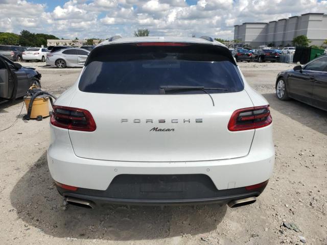 Photo 6 from auction – 2018 PORSCHE MACAN with VIN WP1AA2A54JLB19692