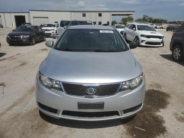 Photo 5 from auction – 2013 KIA FORTE with VIN KNAFU4A27D5735652