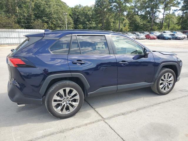 Photo 3 from auction – 2023 TOYOTA RAV4 XLE PREMIUM with VIN JTMC1RFV2PD101013