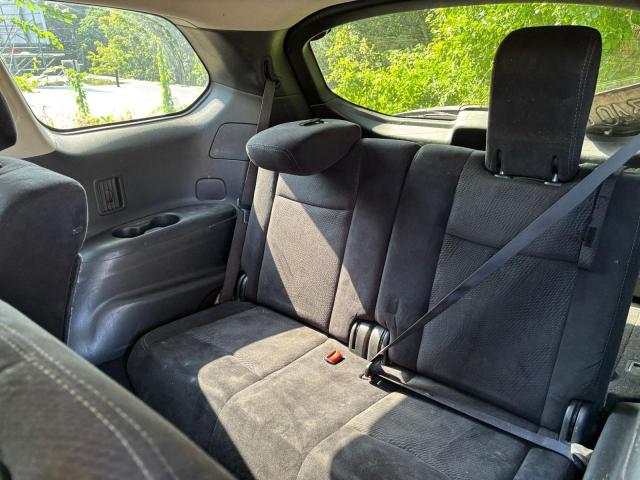 Photo 9 from auction – 2016 NISSAN PATHFINDER with VIN 5N1AR2MM3GC 62264
