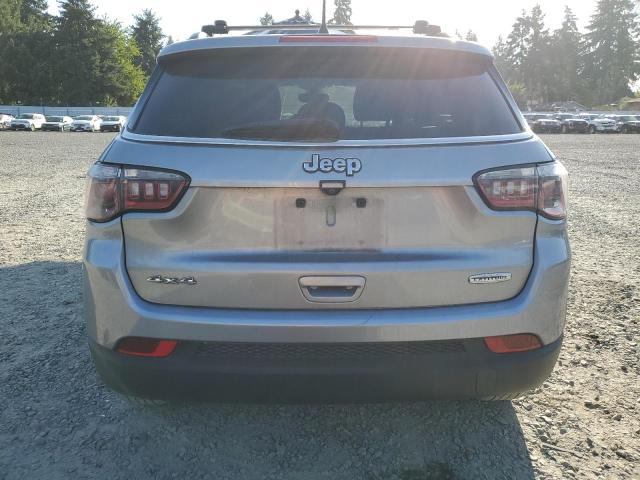 Photo 6 from auction – 2017 JEEP COMPASS LA with VIN 3C4NJDBB6HT632038