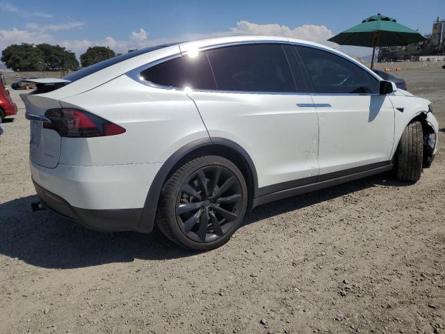 Photo 3 from auction – 2020 TESLA MODEL X with VIN 5YJXCBE29LF270457