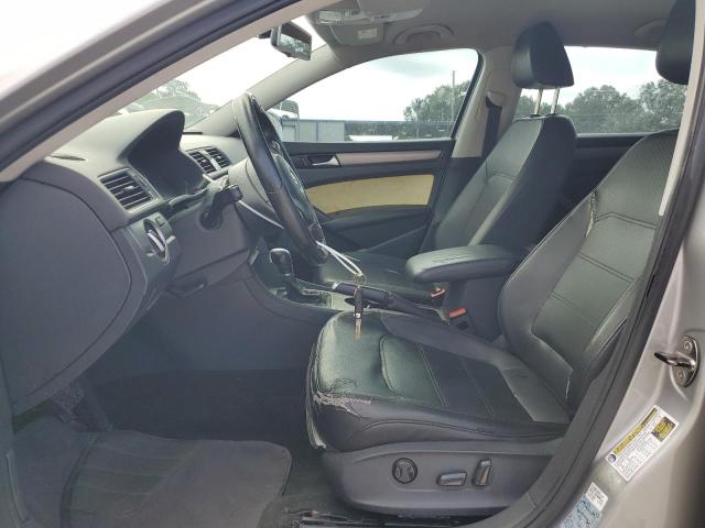 Photo 7 from auction – 2014 VOLKSWAGEN PASSAT SE with VIN 1VWBP7A32EC006410