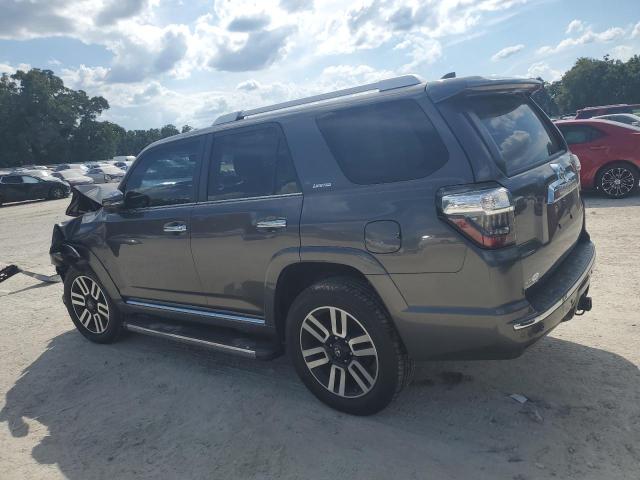 Photo 2 from auction – 2017 TOYOTA 4RUNNER SR with VIN JTEBU5JR9H5428893