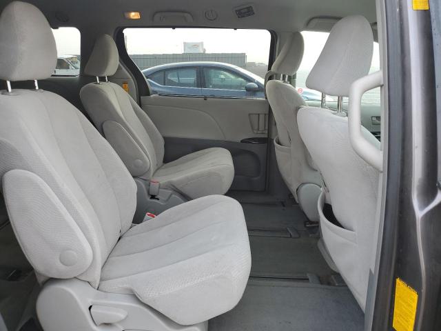 Photo 11 from auction – 2014 TOYOTA SIENNA LE with VIN 5TDJK3DC1ES075847