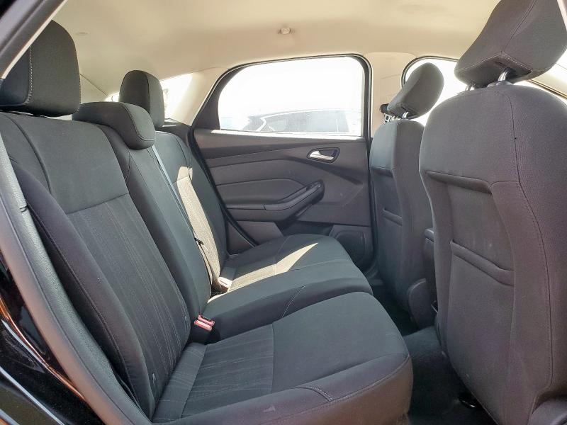 Photo 10 from auction – 2016 FORD FOCUS SE with VIN 1FADP3K23GL394914