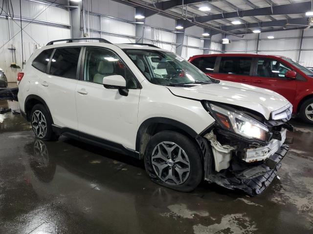 Photo 4 from auction – 2019 SUBARU FORESTER P with VIN JF2SKAEC6KH420895