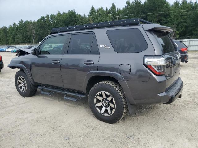 Photo 2 from auction – 2020 TOYOTA 4RUNNER SR with VIN JTEBU5JR4L5739429