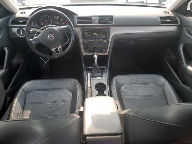 Photo 8 from auction – 2015 VOLKSWAGEN PASSAT S with VIN 1VWAT7A34FC044133
