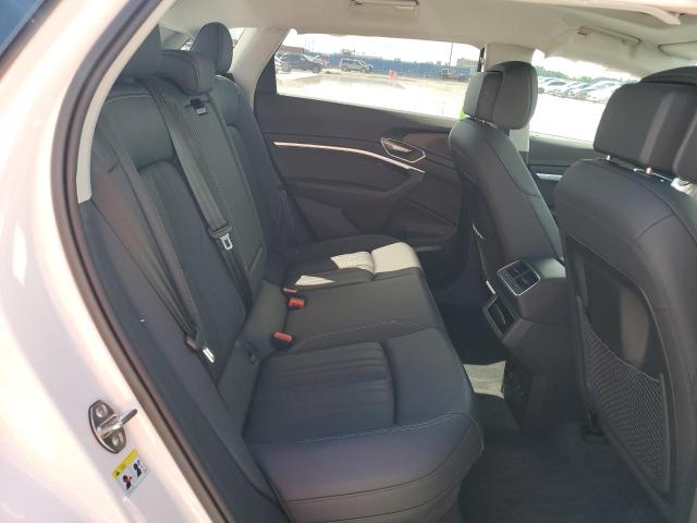 Photo 11 from auction – 2024 AUDI Q8 E-TRON with VIN WA15AAGE5RB030150