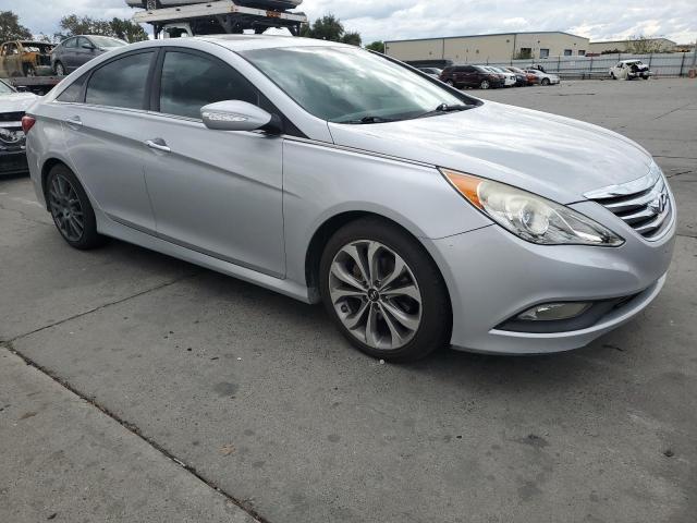 Photo 4 from auction – 2014 HYUNDAI SONATA SE with VIN 5NPEC4AB0EH811294