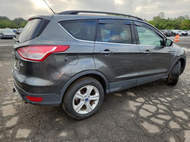 Photo 3 from auction – 2016 FORD ESCAPE SE with VIN 1FMCU9G95GUC16533