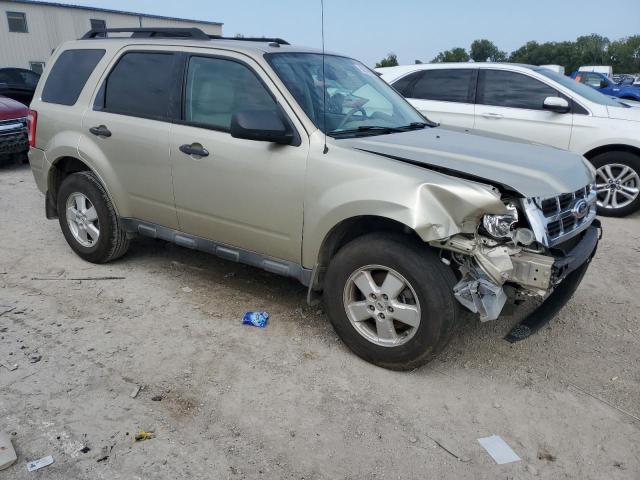Photo 4 from auction – 2010 FORD ESCAPE XLT with VIN 1FMCU0D79AKC63565